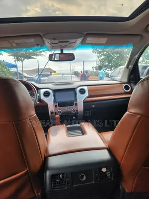 Toyota Tundra 2014