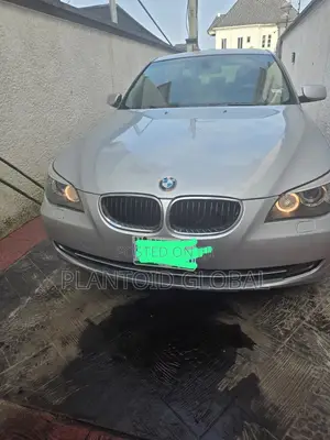 BMW 528i 2009 Silver
