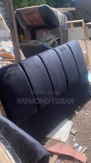 Bed Frame 4x6 in Lugbe