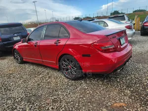 Mercedes-Benz C300 2013 Red