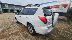 Toyota RAV4 2007 White