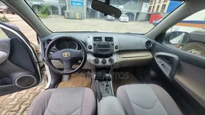 Toyota RAV4 2007 White