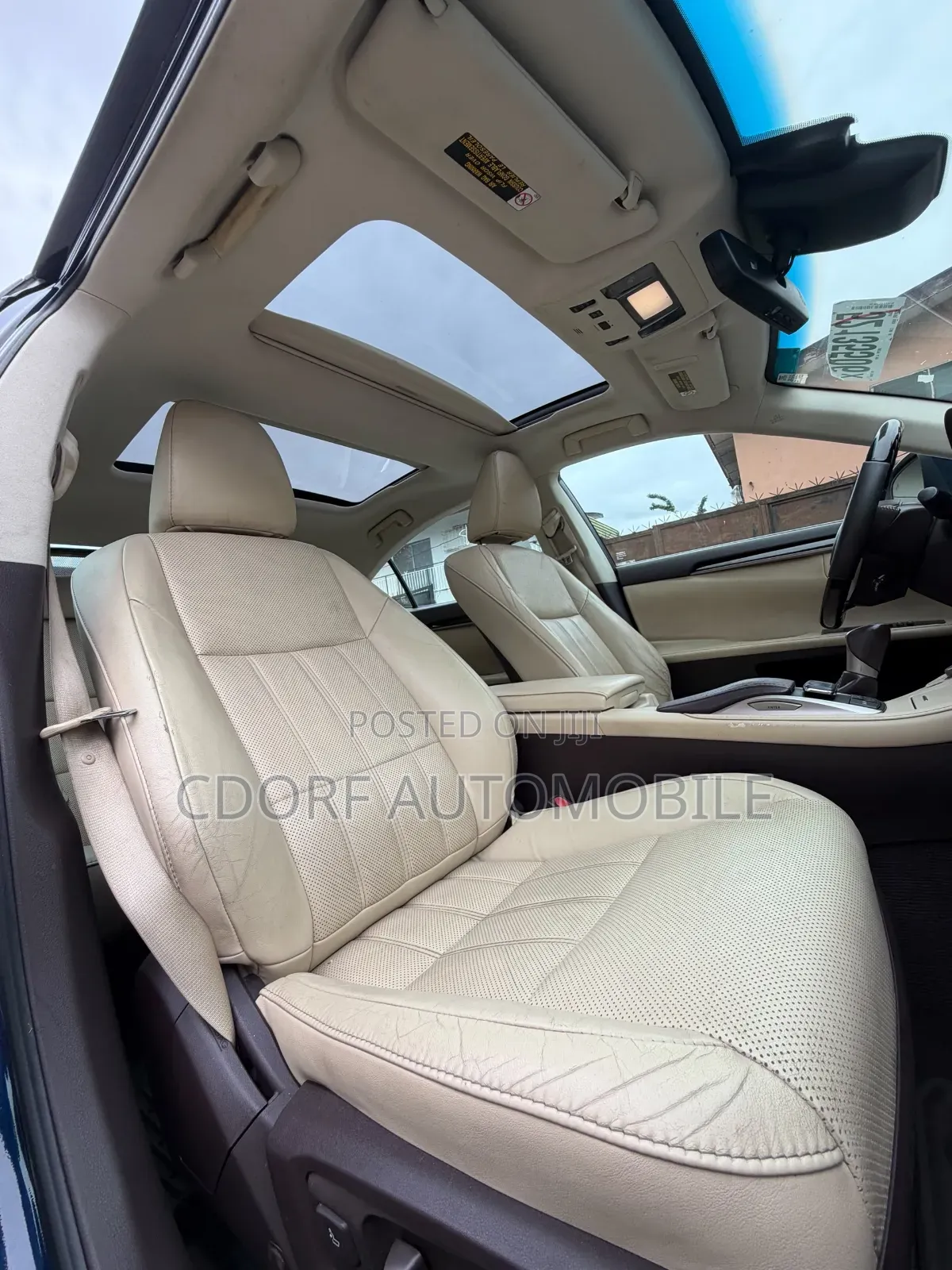 Lexus ES 2016 Blue