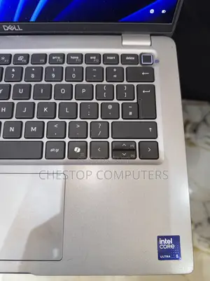 Laptop Dell Latitude 5450 16GB Intel Core Ultra 5 SSD 512GB