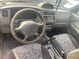 Mitsubishi L300 1987 Black