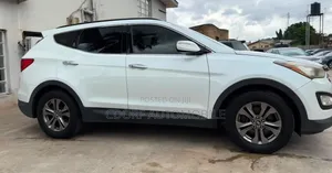 Hyundai Santa Fe 2014 White