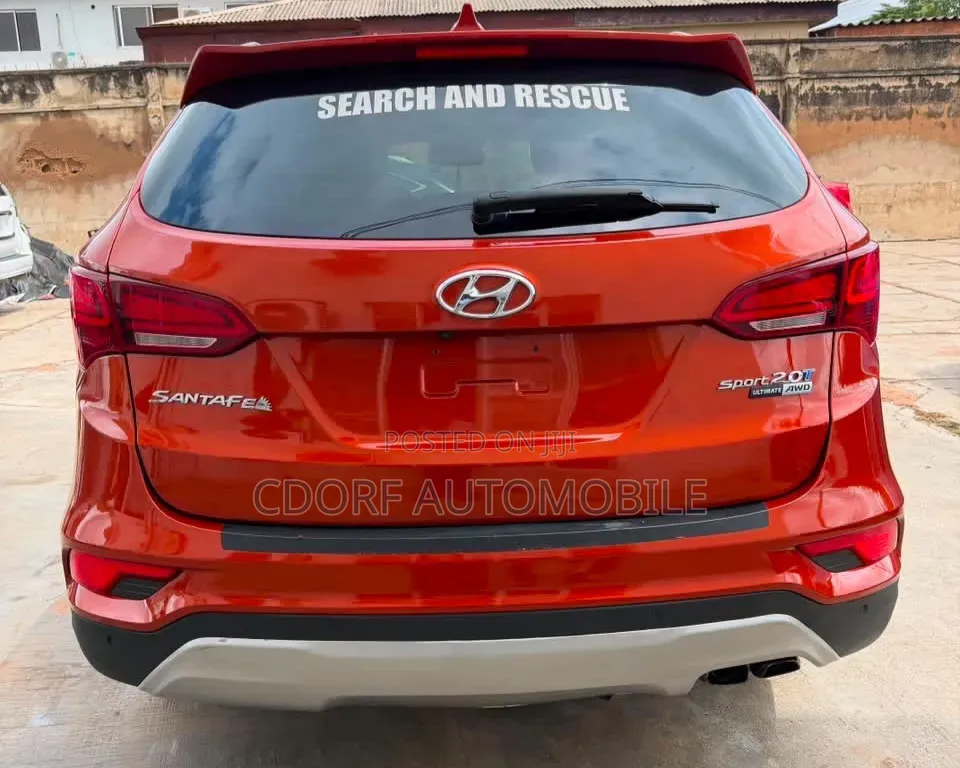 Hyundai Santa Fe 2017 Orange