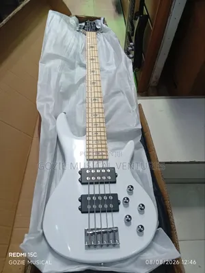 24frets Ibanez 5-String Ative Bass Guitar White Colour With Bag Cable
