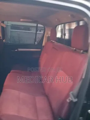 Toyota Hilux 2019 Black