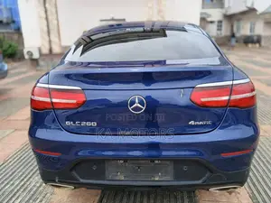 Mercedes-Benz GLC-Class 2018 Blue
