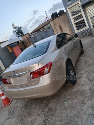 Lexus ES 350 2009 Gold