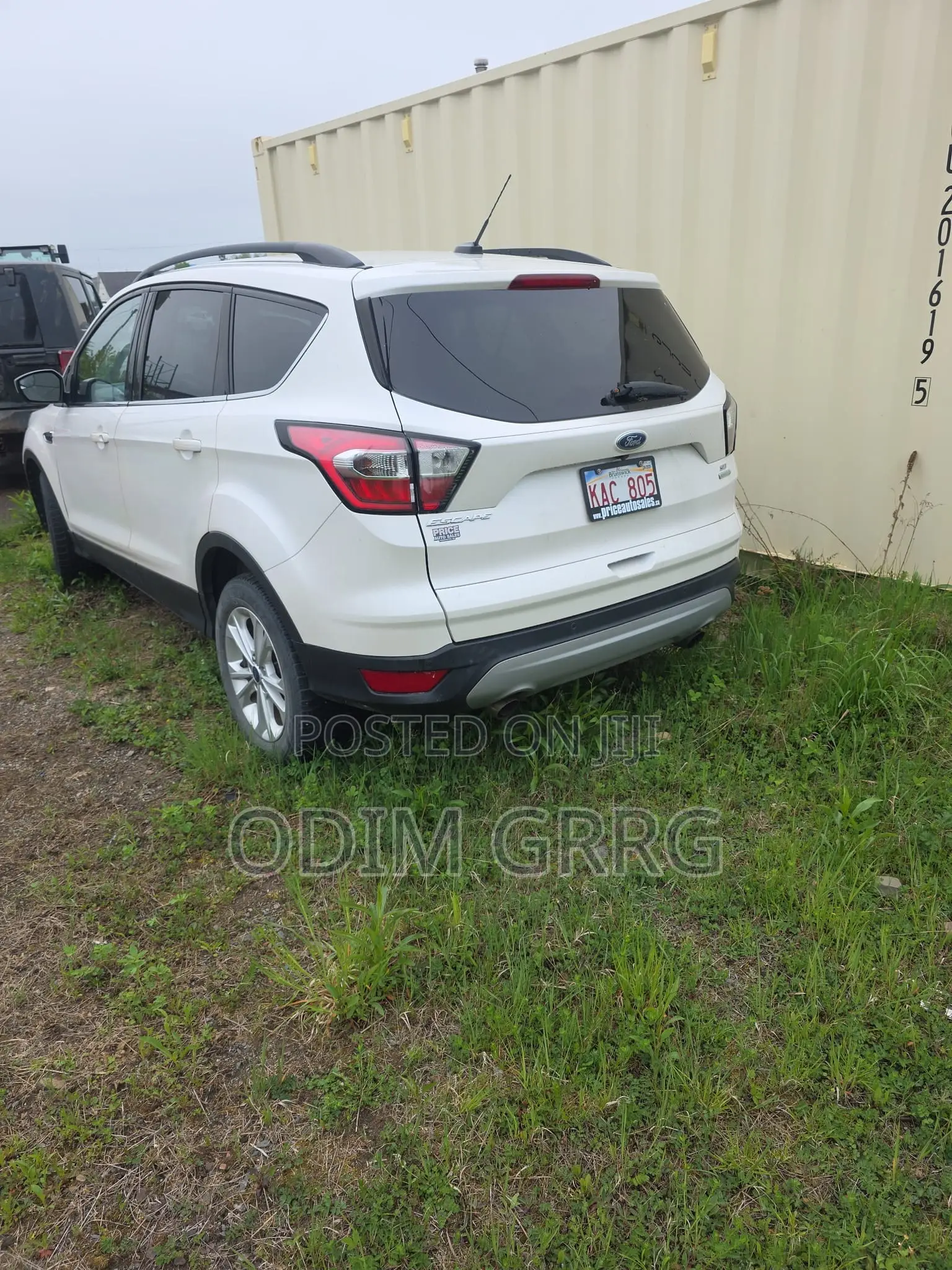 Ford Escape SE FWD 2017 White