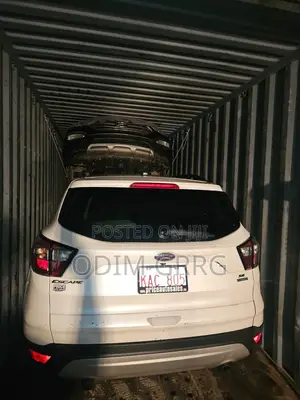 Ford Escape SE FWD 2017 White