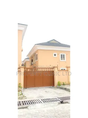 2bdrm Block of Flats in Parkview Estate for sale
