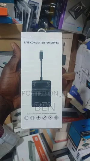 3 in 1 Lightning to Microphone Audio Adapter _Dual 3.5mm