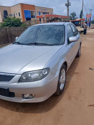 Mazda 323 1.6 2003 Silver
