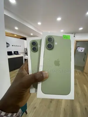 New Apple iPhone 17 512 GB Green