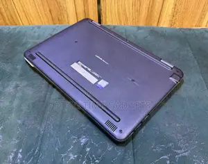 Laptop Dell Latitude 3190 2-in-1 8GB Intel Pentium SSD 128GB