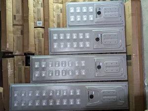 Solar Streetlight 200w(20eye)150w(16eyes)100w (12eyes) 70w (8eyes)
