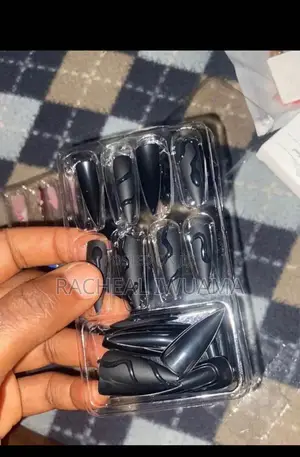 Black Long Stiletto Press-on Nails