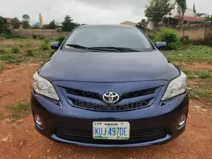 Toyota Corolla 2012 Blue