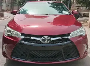 Toyota Camry SE 4dr Sedan (2.5L 4cyl 6A) 2016 Red