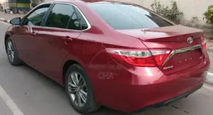 Toyota Camry SE 4dr Sedan (2.5L 4cyl 6A) 2016 Red