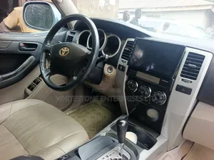 Toyota 4-Runner 2004 Beige