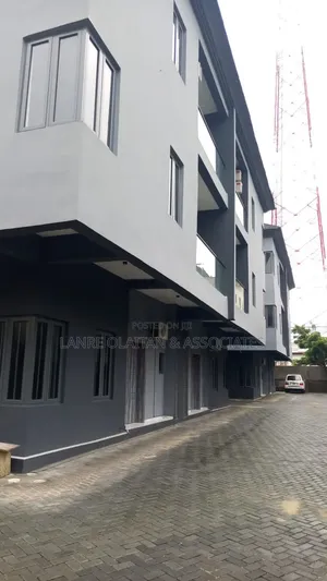 4bdrm Duplex in Victoria Island,, Saka Tinubu for sale