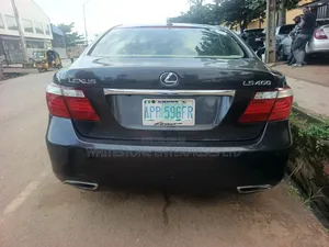 Lexus LS 2009 Gray