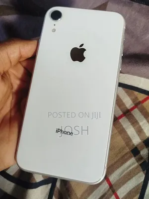 Apple iPhone XR 128 GB White