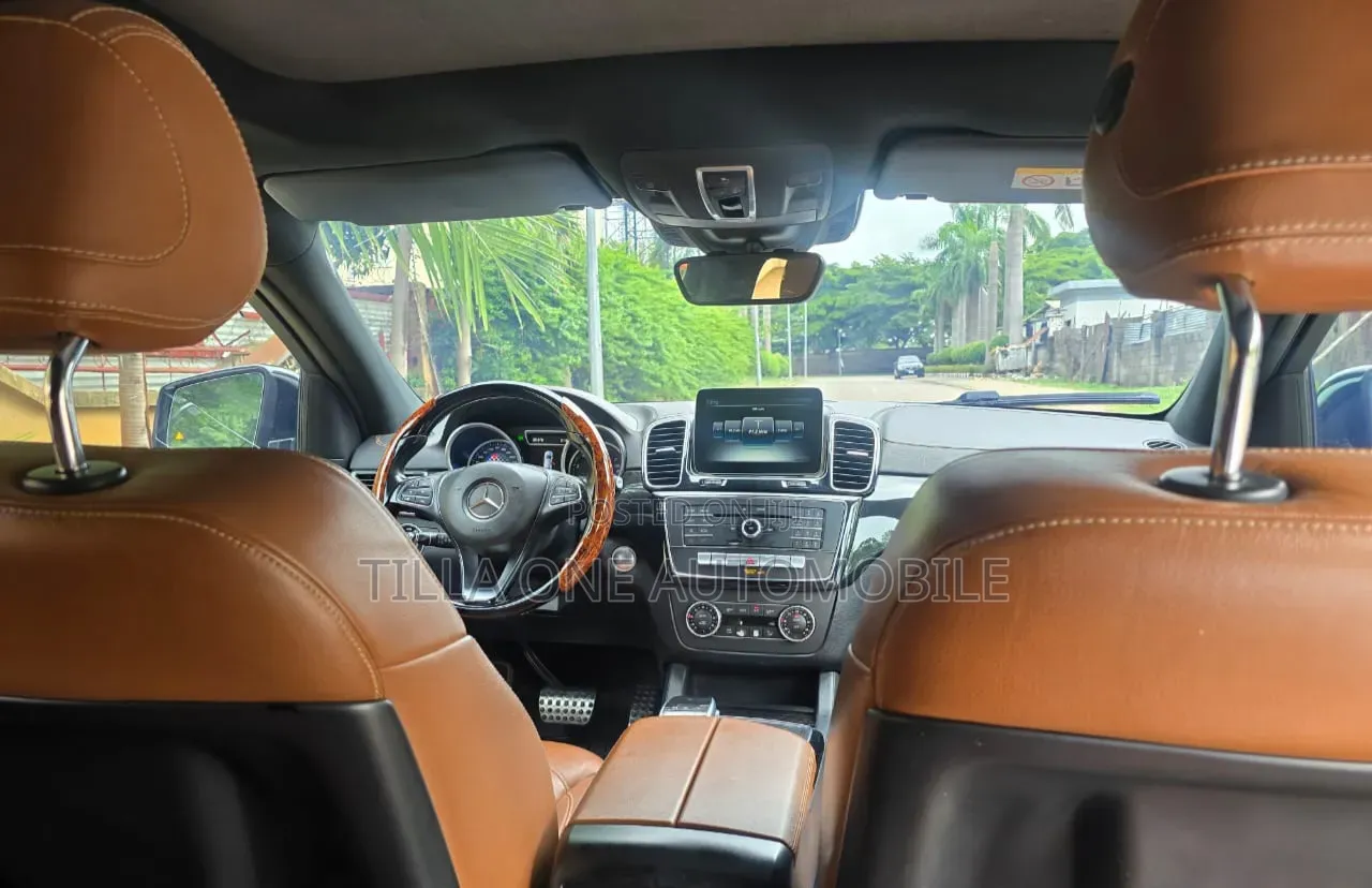 Mercedes-Benz G-Class 2017 White