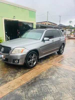 Mercedes-Benz GLK-Class 2010 Gray