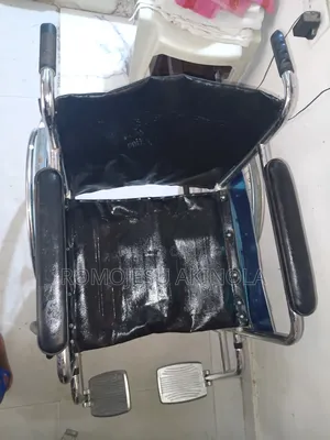Standard Self-Propelled Foldable Wheelchair (Tokunbo)