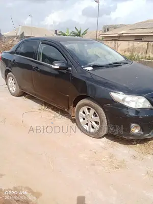 Toyota Corolla 2012 Black