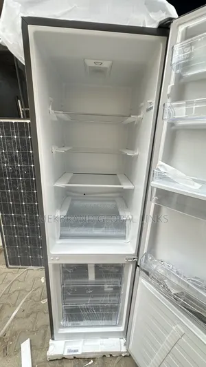 Hisense Refrigerator With Water Dispenser 300l