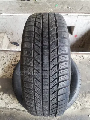 Tokunbo 295/35r21 Tyres - 80% Tread - Range Rover / Cayenne
