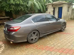 Honda Accord Sport 4dr Sedan FWD (2.4L 4cyl 2A) 2016 Gray