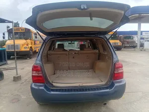 Toyota Camry 2004 Blue