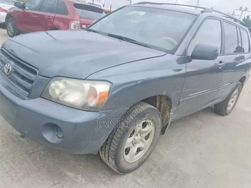 Toyota Camry 2004 Blue