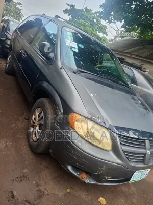 Dodge Caravan 2006 Gray