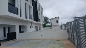 12bdrm Duplex in Shell Cooperative, for sale