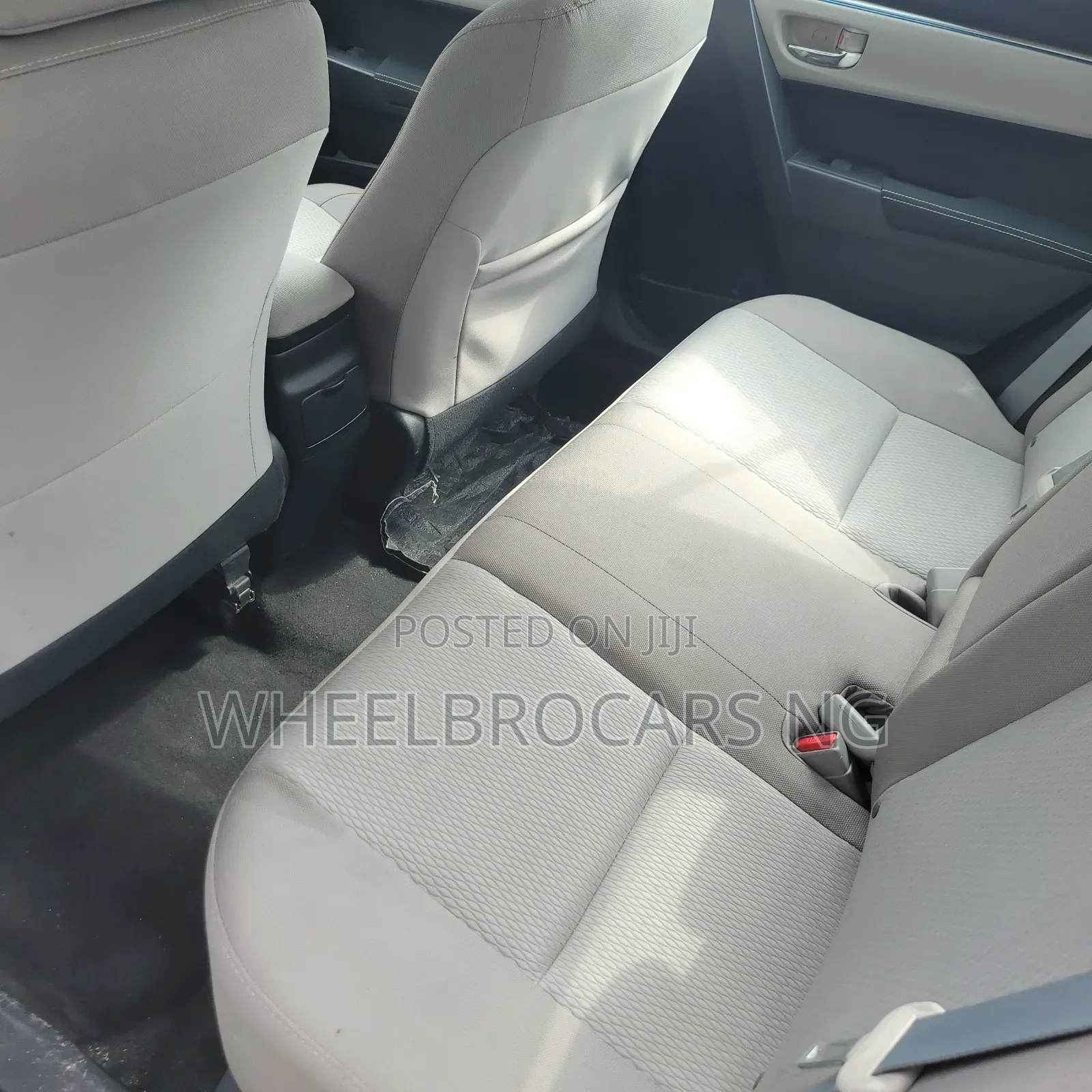 Toyota Corolla 2016 Blue