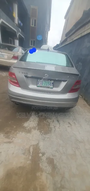 Mercedes-Benz C300 2010 Gray