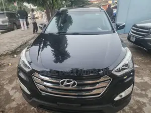 Hyundai Santa Fe 2014 Black