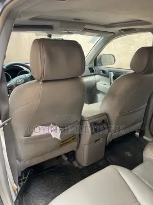 Toyota Highlander 2008 Gray