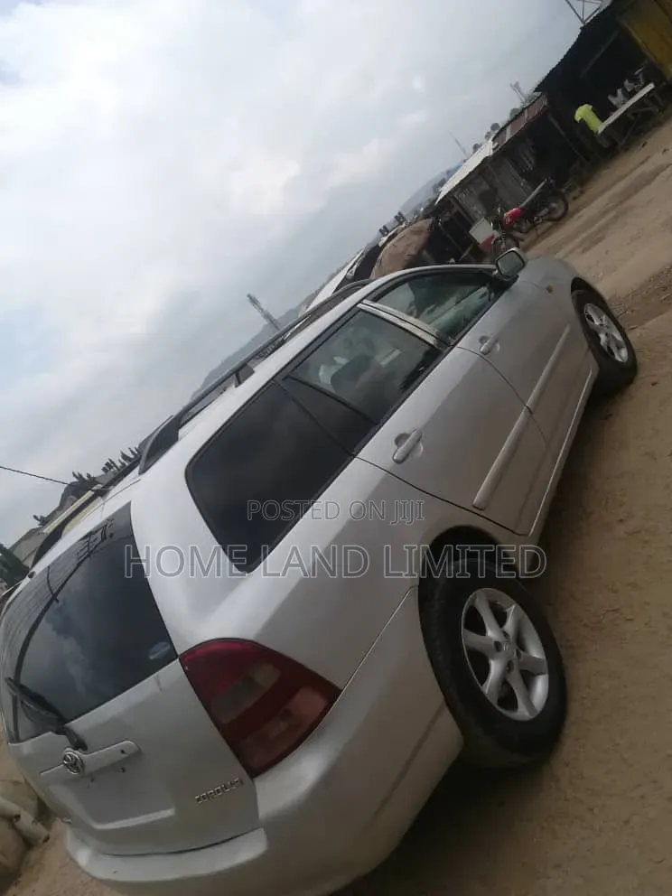 Toyota Corolla 2005 Silver