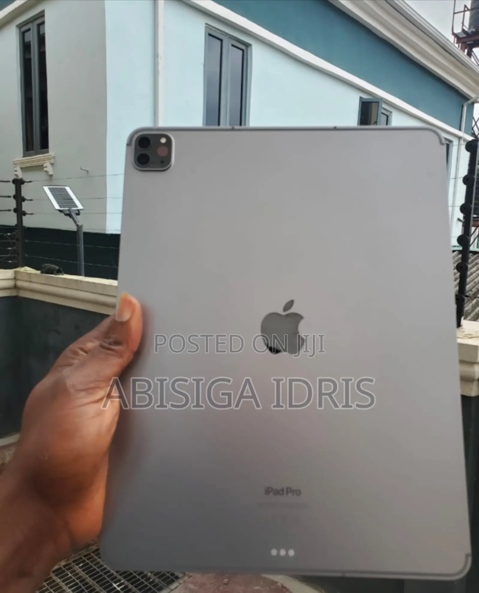 Apple iPad Pro 12.9 (2022) 128 GB Silver