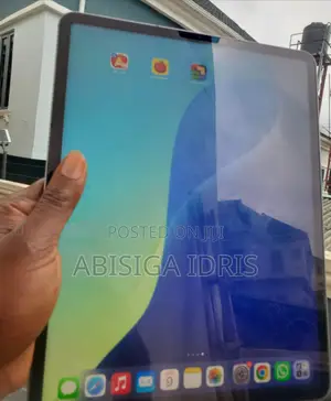 Apple iPad Pro 12.9 (2022) 128 GB Silver