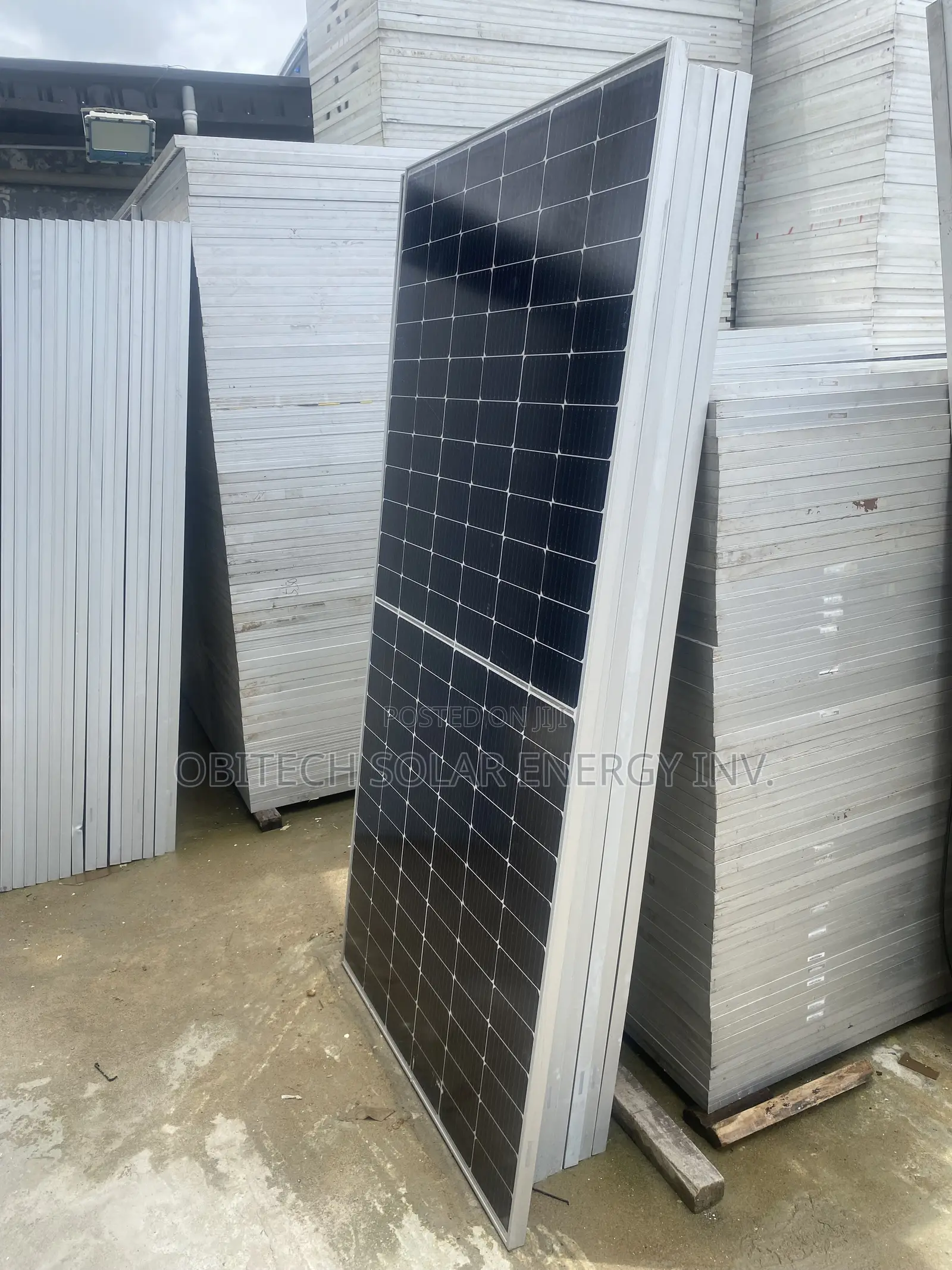 550W LONGI Solar Panel